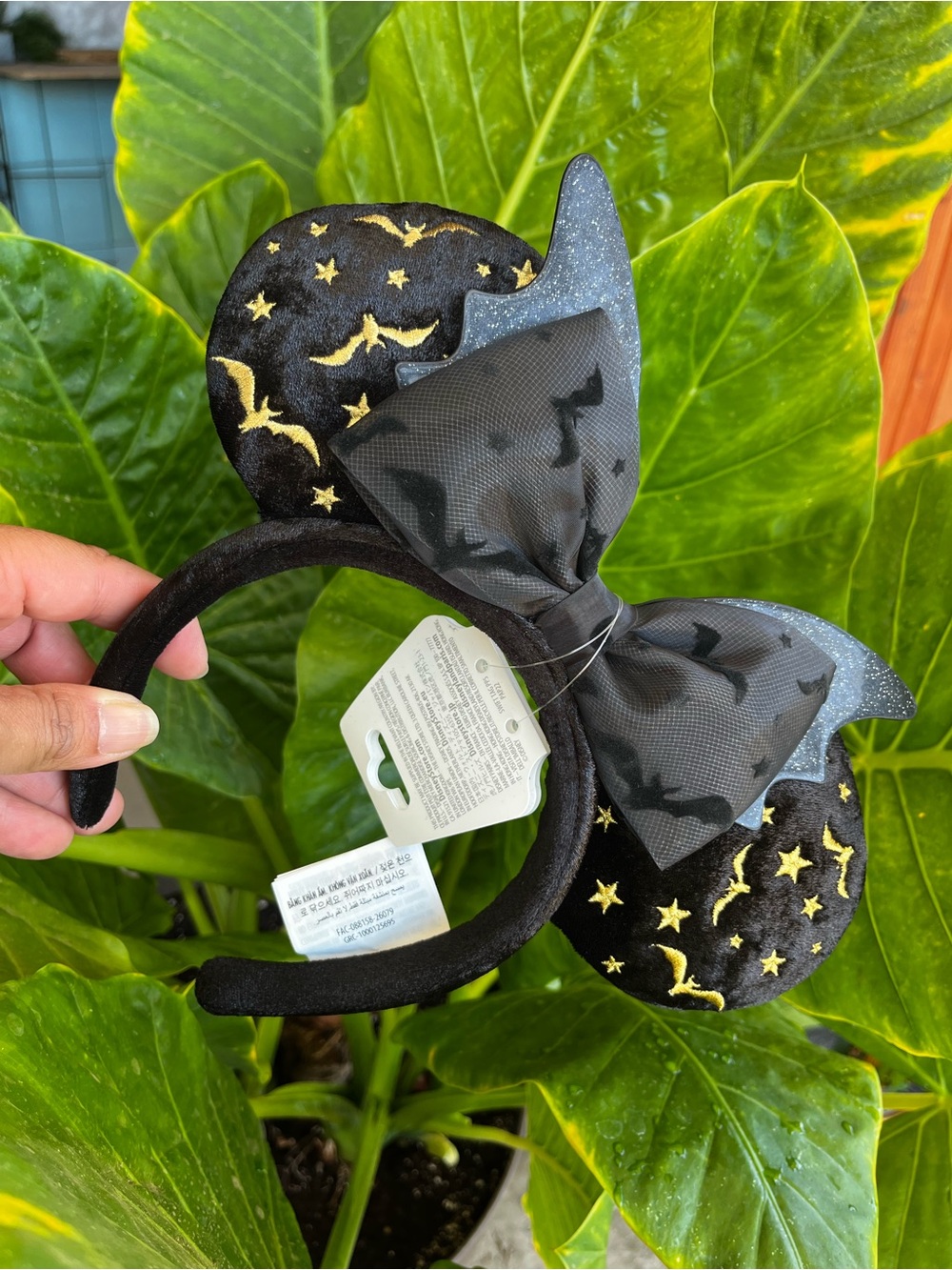 Disney Minnie Mouse Halloween Bat Ear Headband New
